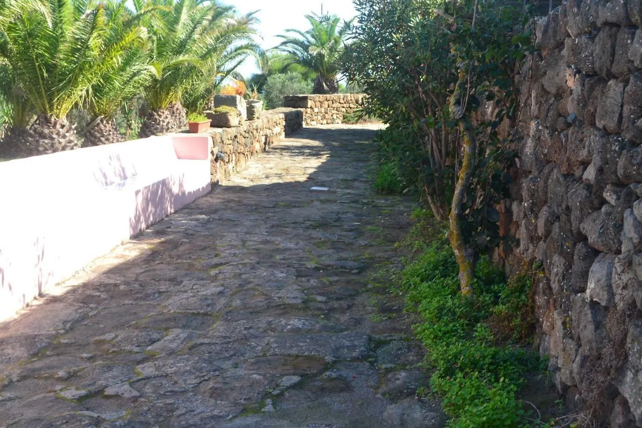 Agriturismo Zinedi Pantelleria